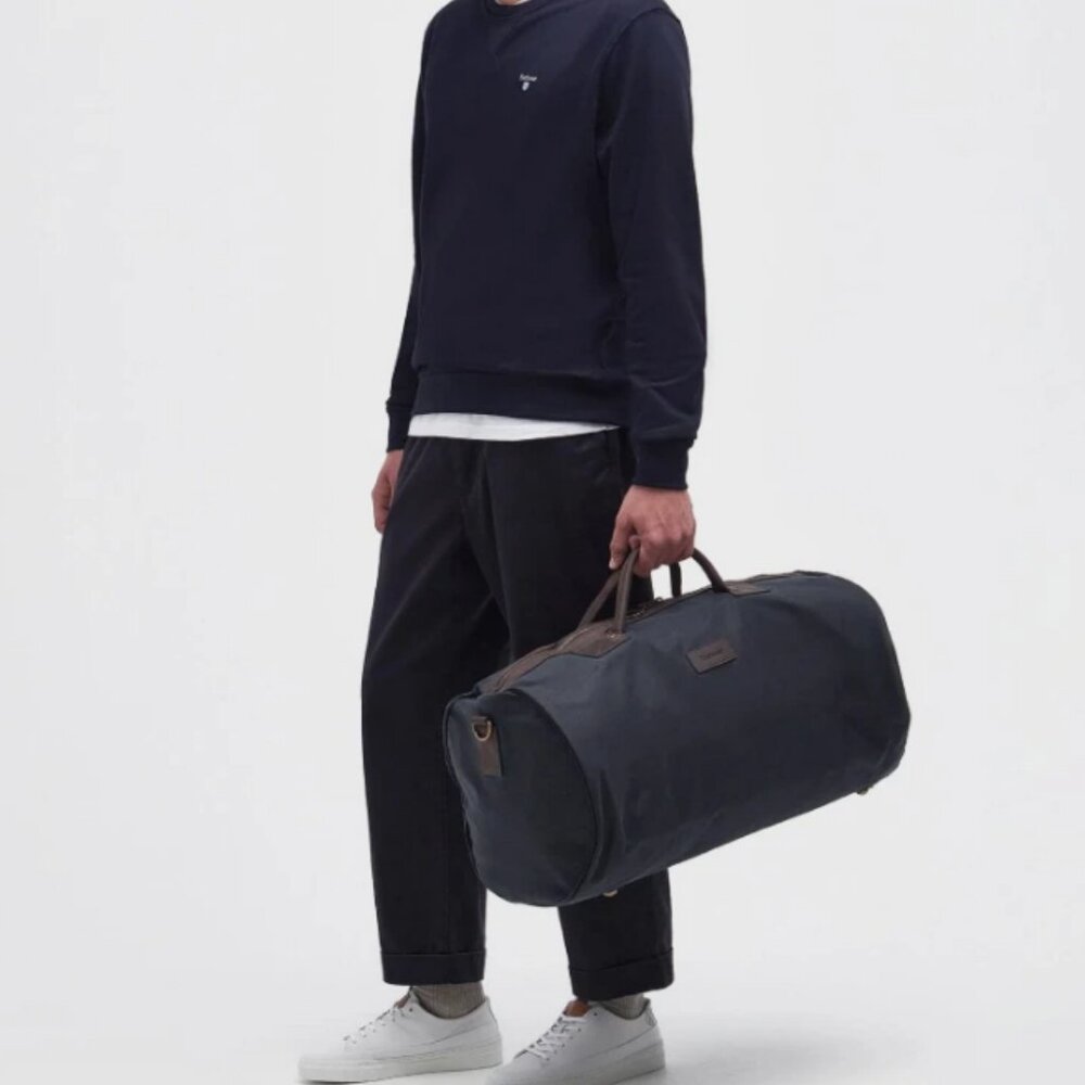 Barbour Classic Wax Holdall in Navy Great Gift ! MSRP$295